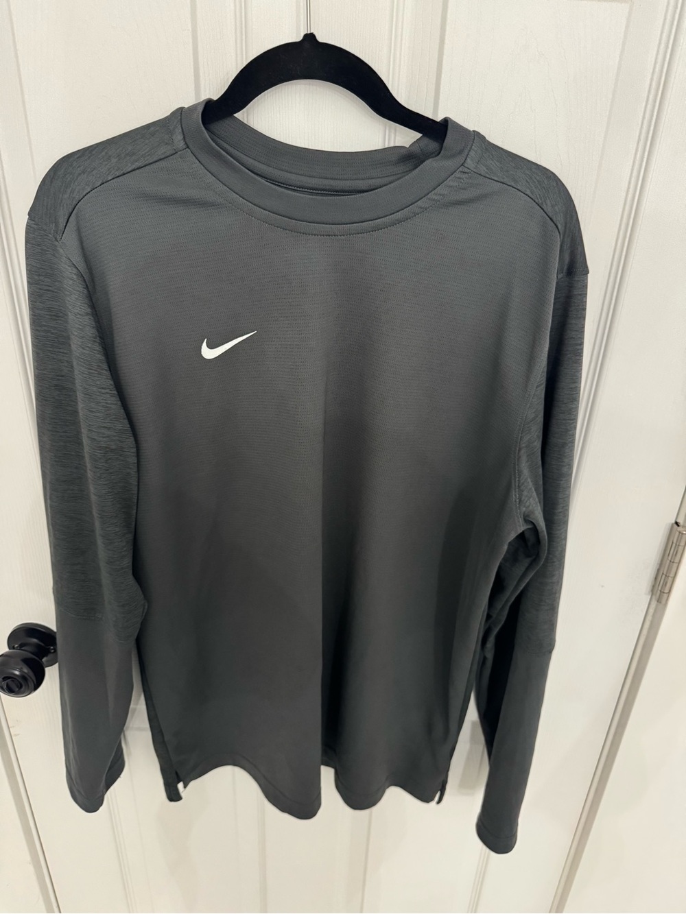 Nike Men's Long Sleeve Crewneck Shirt in Dark Gray with White Swoosh